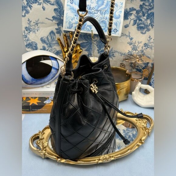🆕 TORY BURCH 🧿 NWOT Fleming Soft Large Bucket Bag, Black Leather Diamond Quilt - Picture 4 of 16